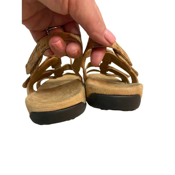 Vionic Amber Gold Cork Sandal- size 8 - Picture 4 of 8